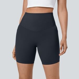 Halara biker short black size M new with tag